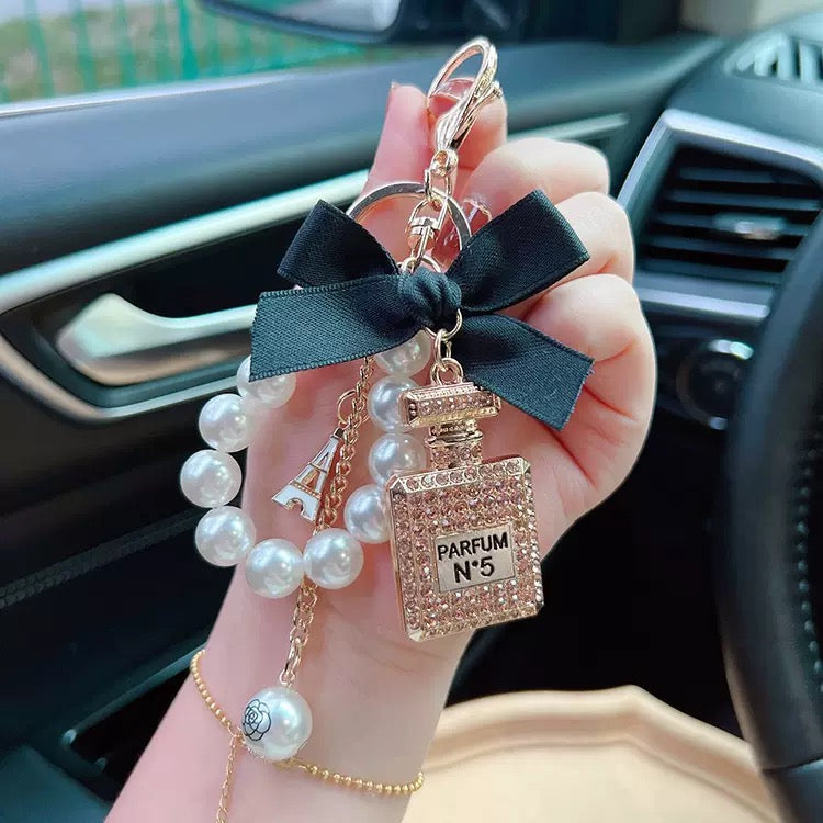 Stylish keychain/bag charm.