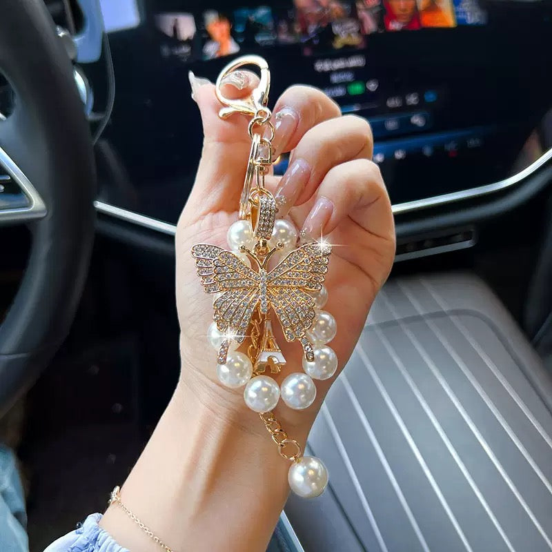 Stylish keychain/bag charm.