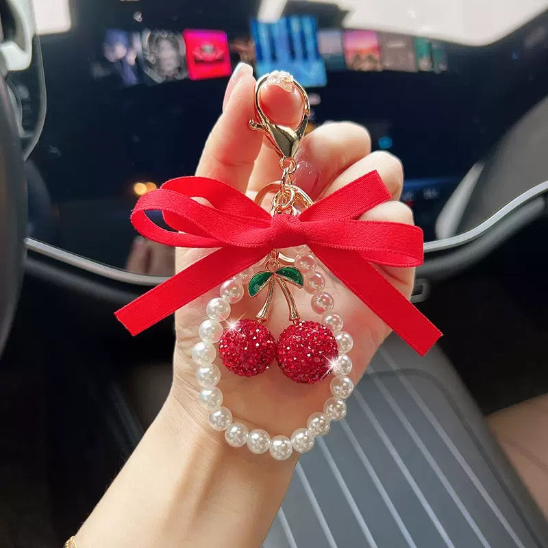 Stylish keychain/bag charm.