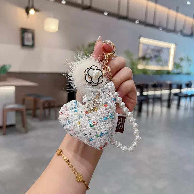 Stylish keychain/bag charm.